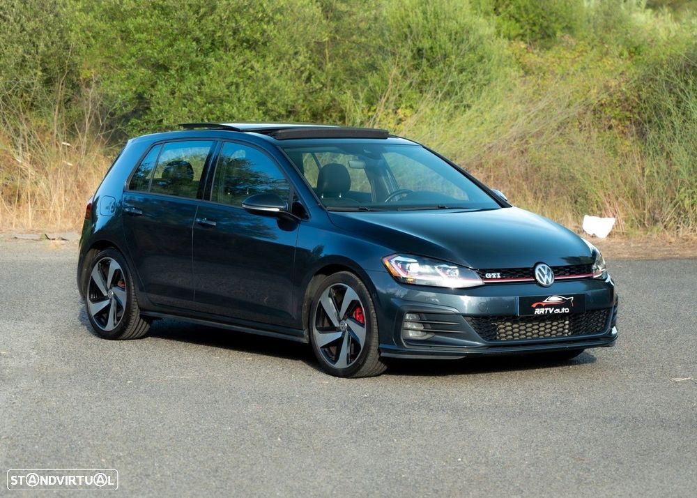 VW Golf 2.0 TSi GTi - 12