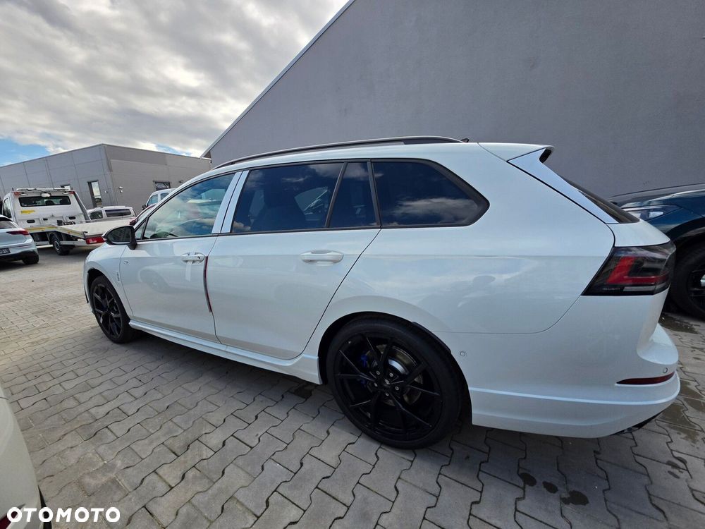 Volkswagen Golf - 12