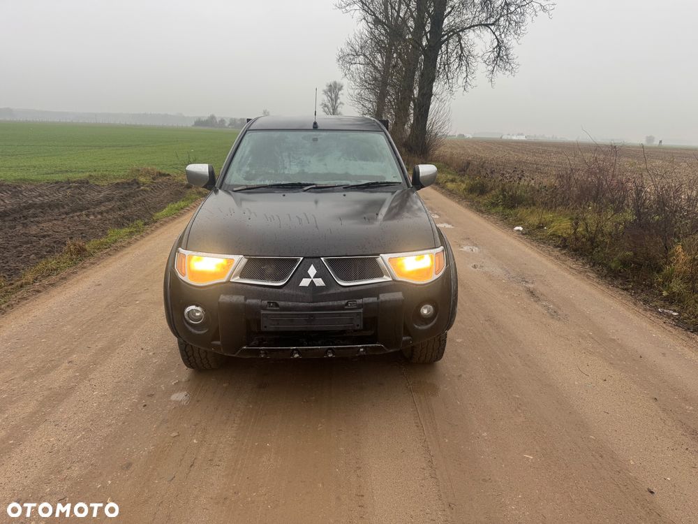 Mitsubishi L200 Pick Up 4x4 Intense Double Cab - 3