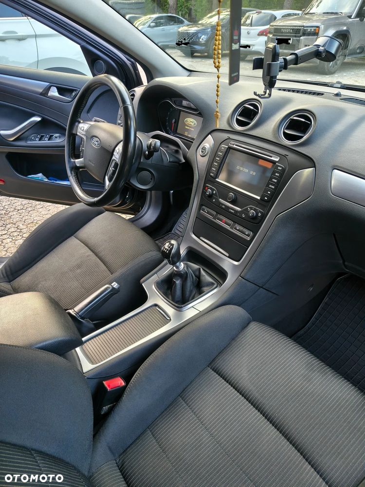 Ford Mondeo 1.6 T Titanium - 24