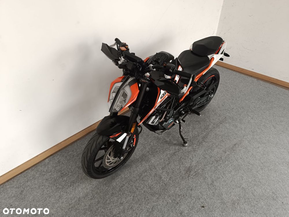 KTM Duke - 9