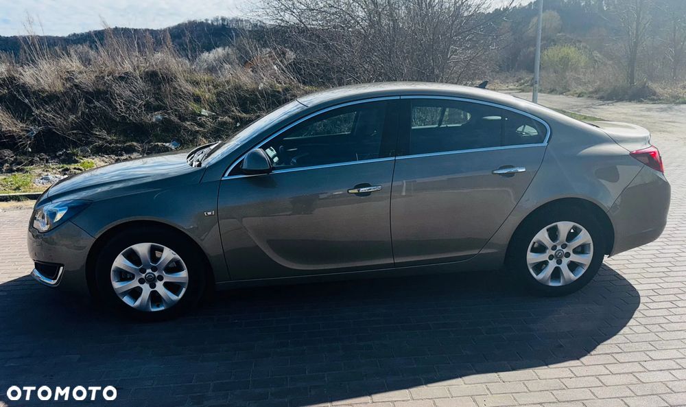 Opel Insignia 1.6 T Cosmo S&S - 15