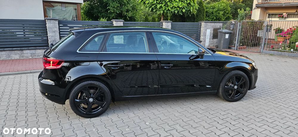 Audi A3 Sportback 1.4 TFSI Attraction - 12
