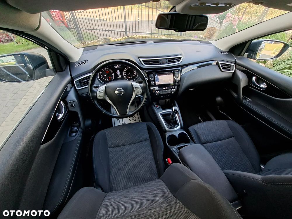 Nissan Qashqai 1.2 DIG-T N-Connecta - 20