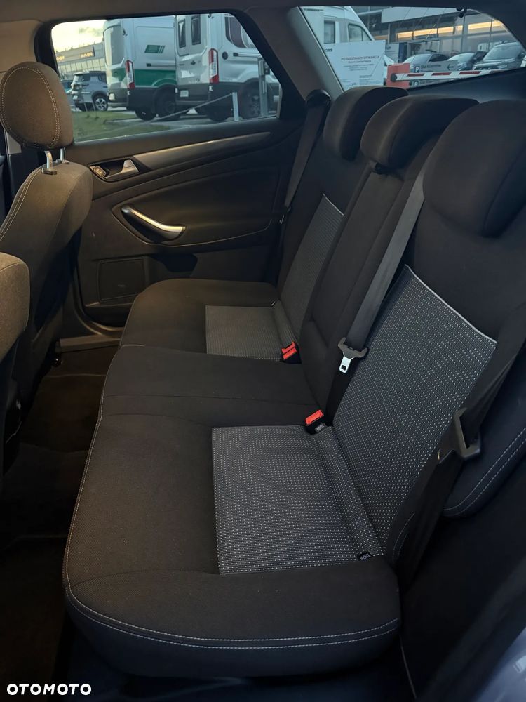 Ford Mondeo - 11