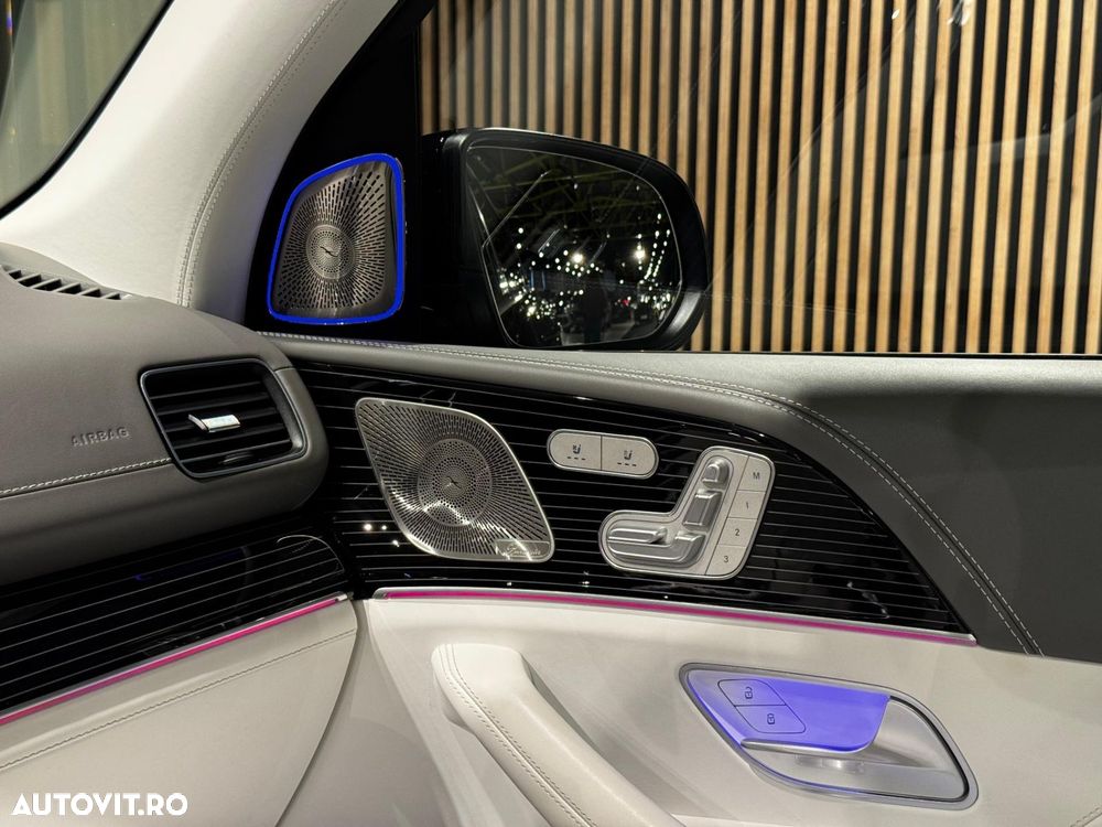 Mercedes-Benz GLS Maybach - 36