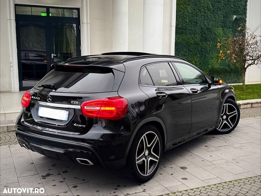 Mercedes-Benz GLA 220 d 4Matic 7G-DCT AMG Line - 4