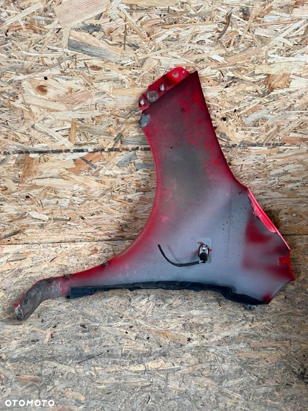 BŁOTNIK prawy HYUNDAI I10 Kod lakieru: H4 - 8