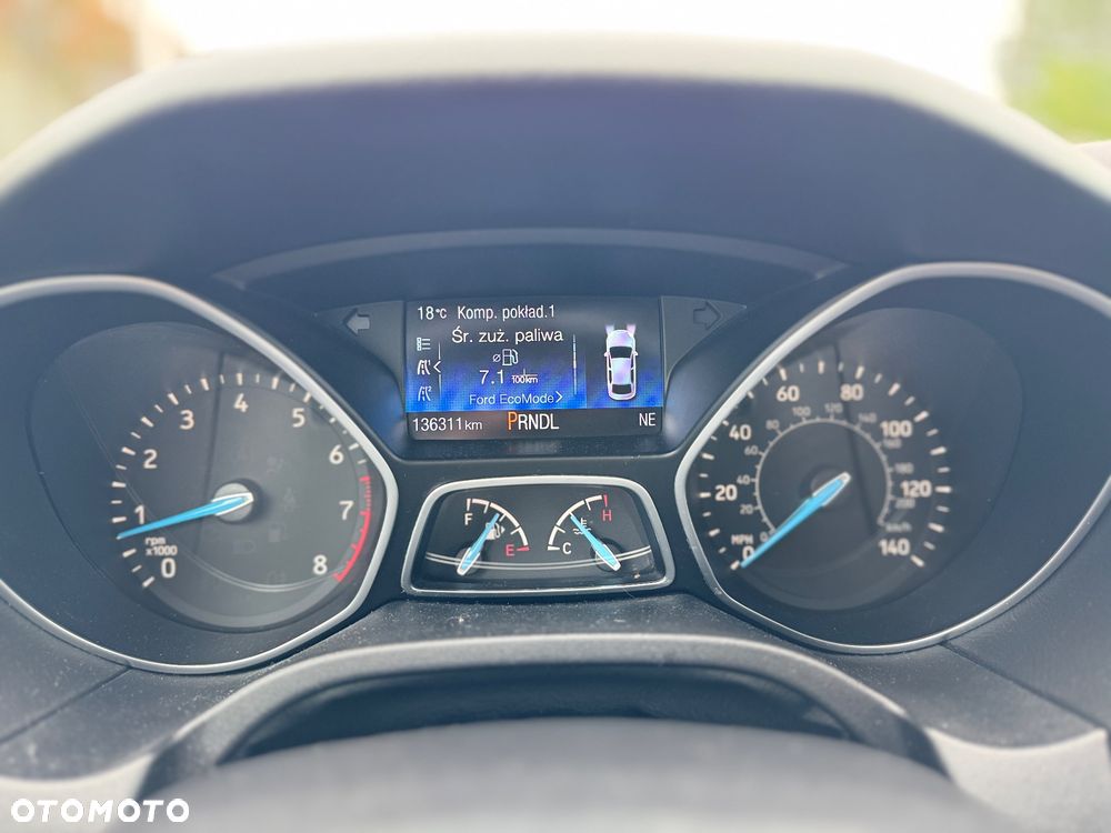 Ford Focus - 21