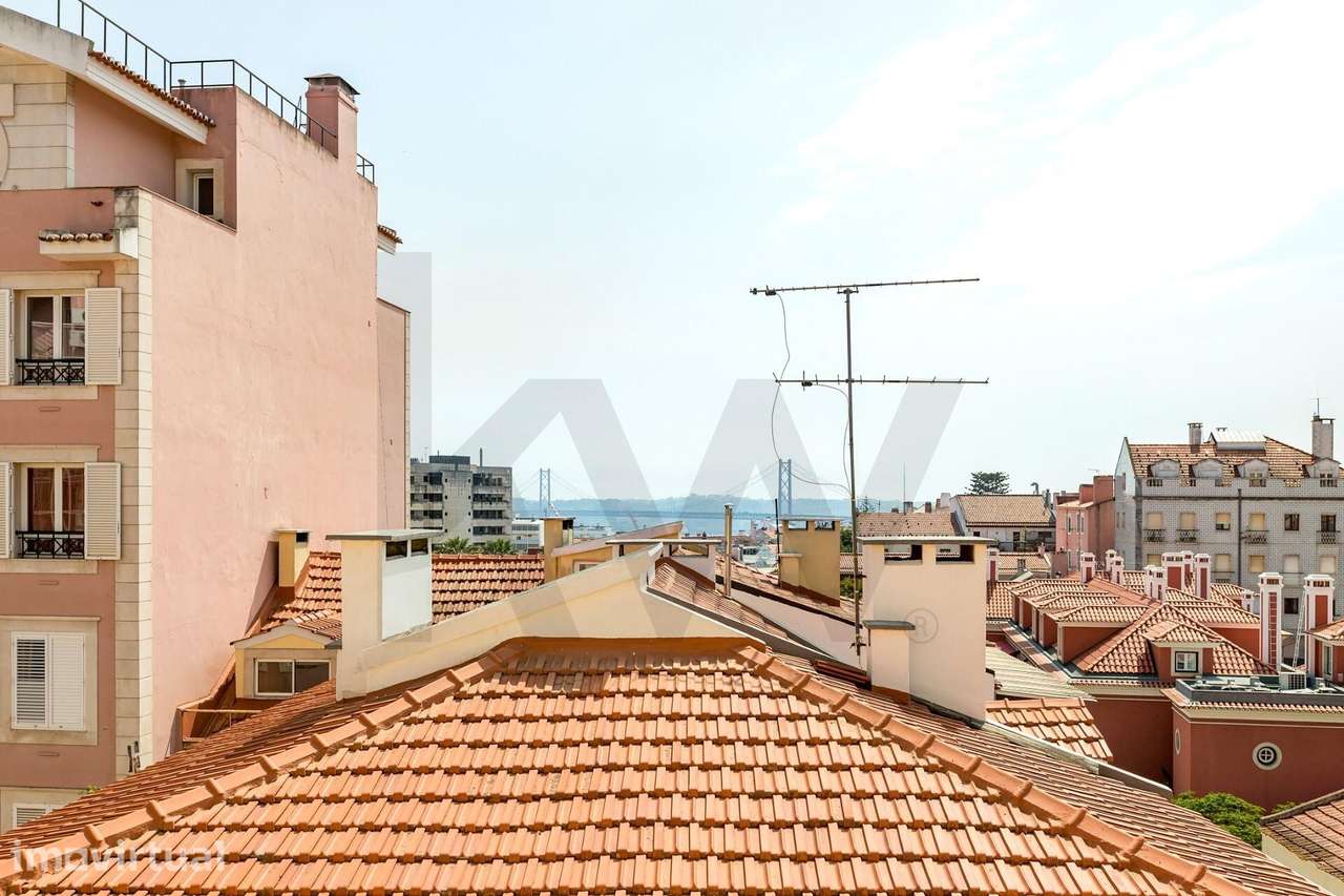 Apartamento T2 em Campo de Ourique - Grande imagem: 3/22