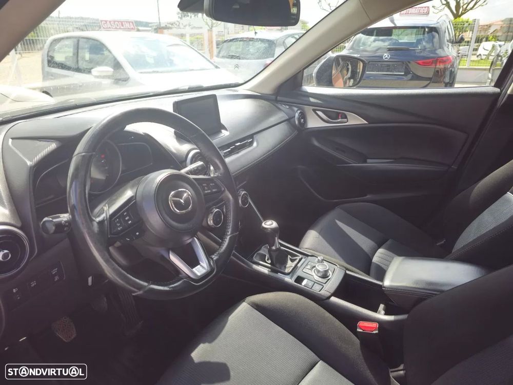 Mazda CX-3 1.8 Sky.Excellence Navi - 8
