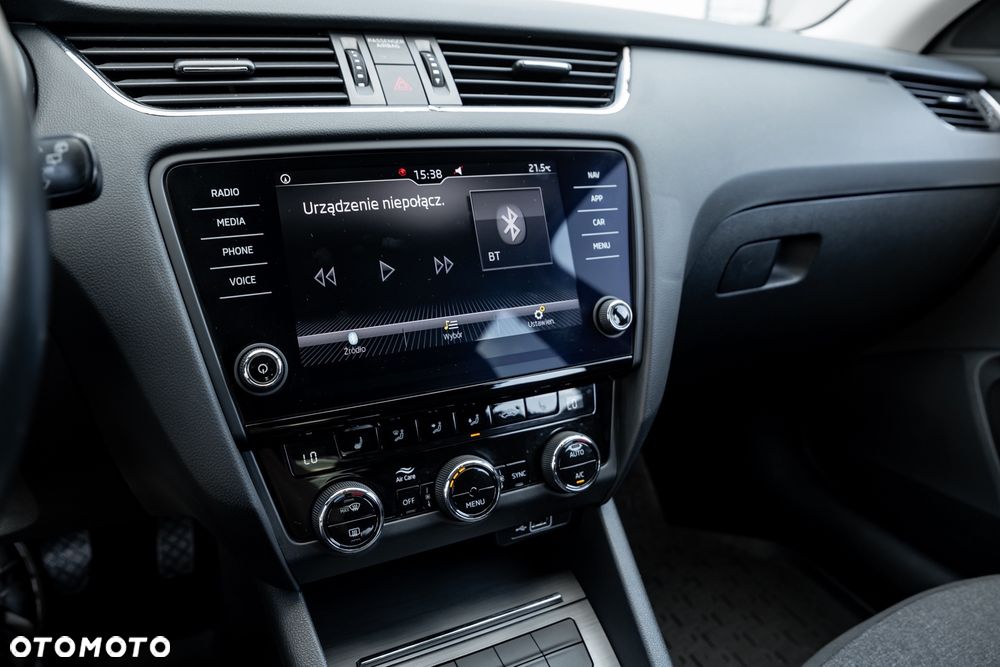 Skoda Octavia 1.5 TSI ACT DSG Soleil - 34