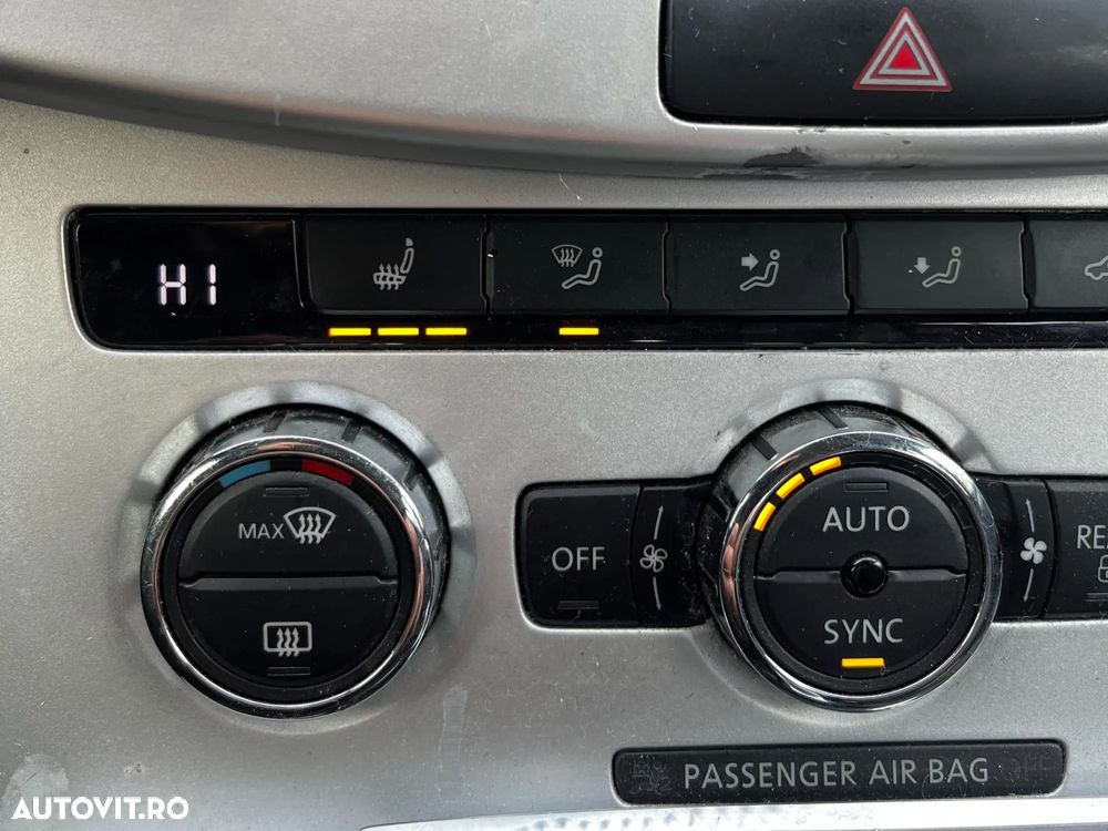 Volkswagen Passat Variant 2.0 TDI DSG BlueMotion Technology Comfortline - 14