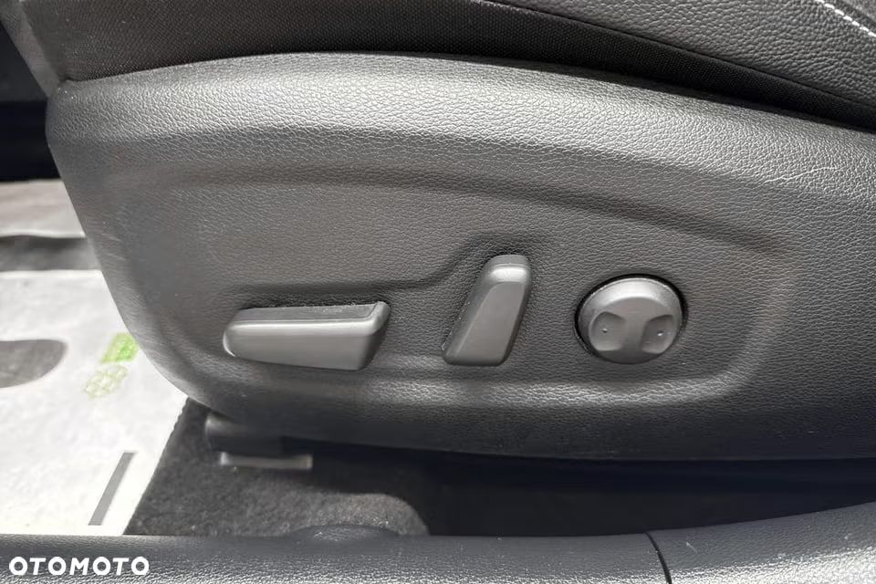 Kia XCeed - 9