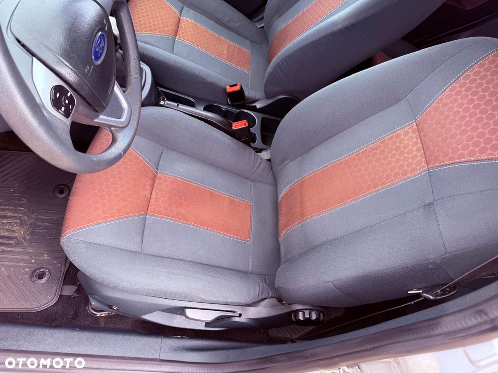 Ford Fiesta 1.4 Champions Edition - 20