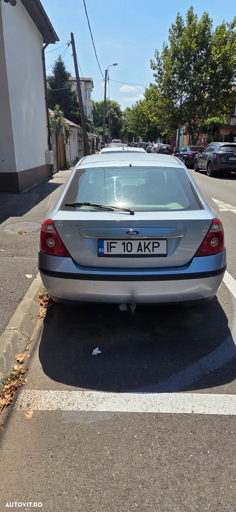 Ford Mondeo 2.5 V6 Ghia X - 4