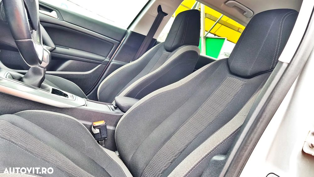 Peugeot 308 PureTech 110 Stop & Start Style - 12