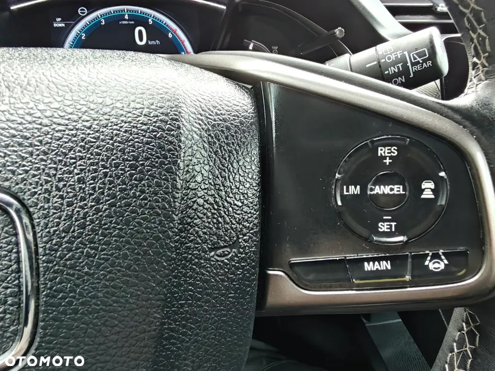 Honda Civic 1.0 i-VTEC Turbo Executive Sport Line - 20