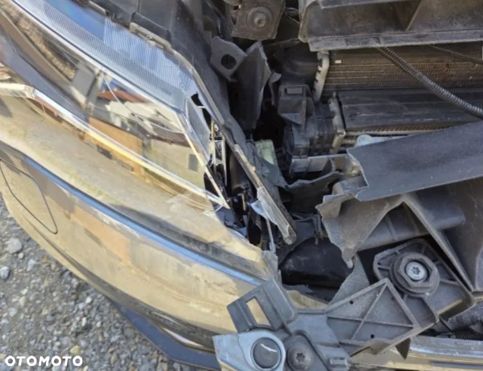 Seat Leon Sportstourer 2.0 TSI Start&Stop 4Drive DSG Cupra 300 - 13