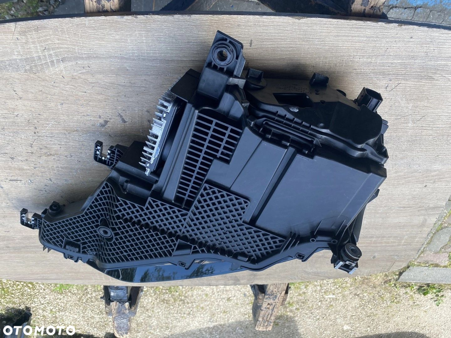 LAMPA PRZEDNIA PRAWA AUDI E TRON GT FULL LED MATRIX CAŁA 4J3941036 - 6