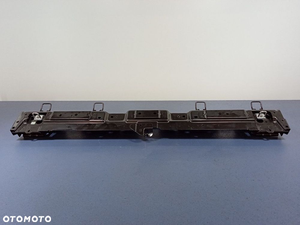 BMW X5 G05 UCHWYTY BELKA ISOFIX KANAPY TYŁ - 4