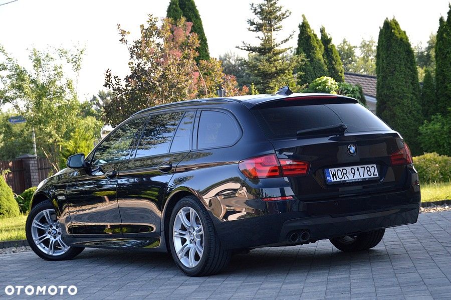 BMW Seria 5 530d xDrive Sport-Aut Modern Line - 11
