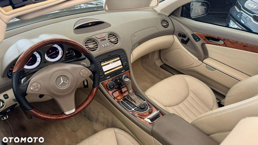 Mercedes-Benz SL - 34