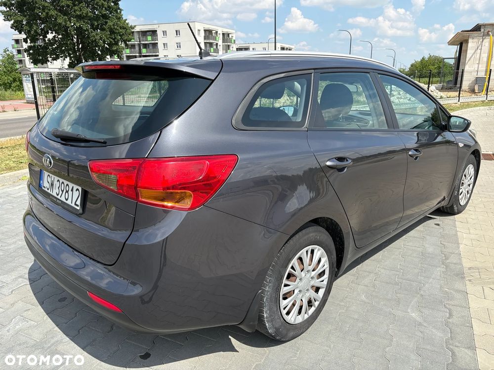 Kia Ceed 1.4 L - 14