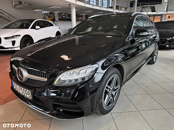 Mercedes-Benz Klasa C 200 4MATIC 9G-TRONIC
