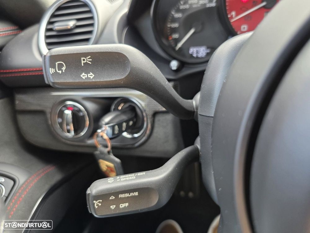 Porsche 718 Cayman 4.0 GTS PDK - 39