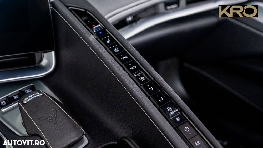 Chevrolet Corvette Stingray 3LT 6.2 V8 Automatik - 30