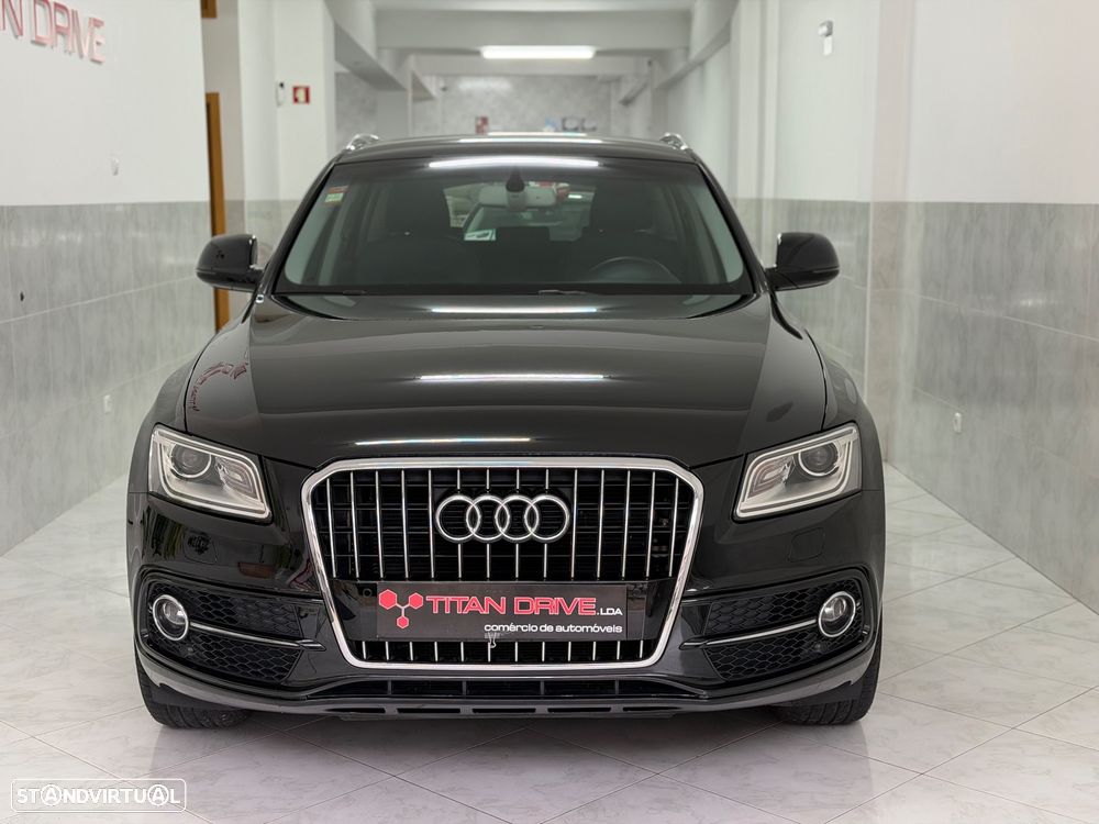 Audi Q5 2.0 TDI Business Line S-line - 2