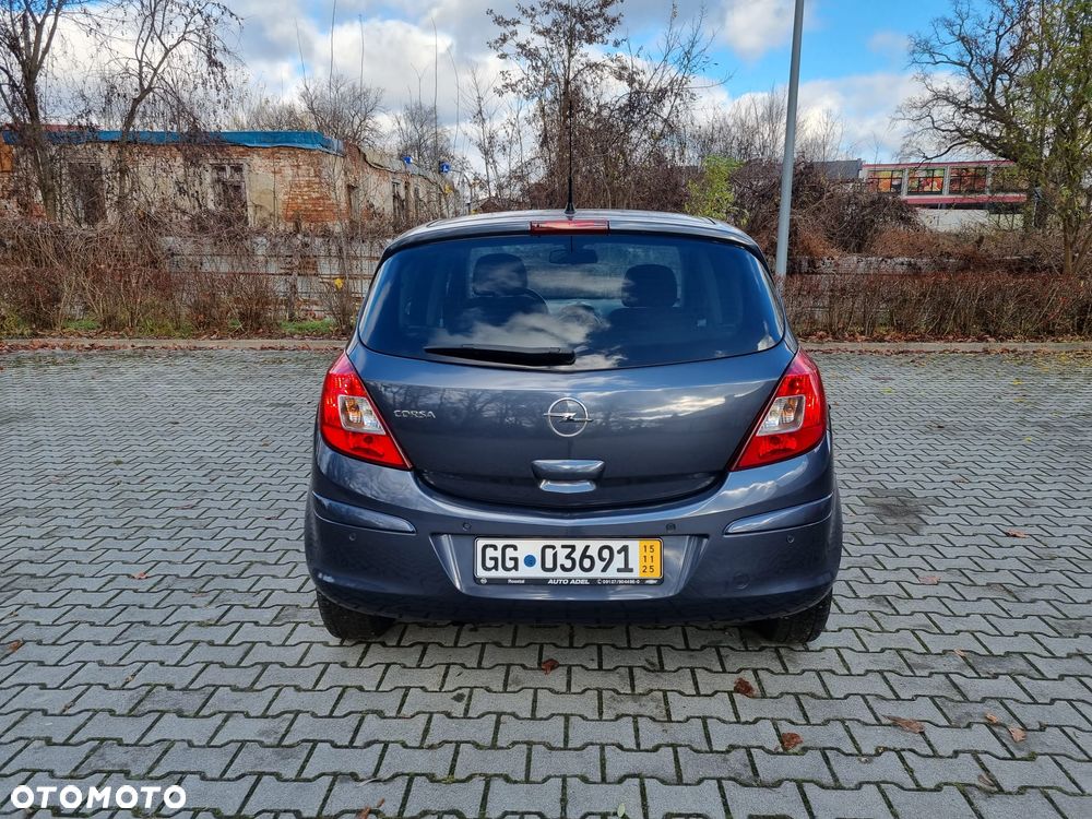 Opel Corsa 1.4 16V Innovation - 7