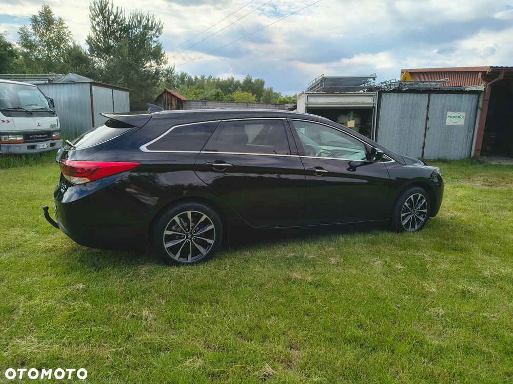 Hyundai i40 Kombi 1.7 CRDi DCT Premium - 6