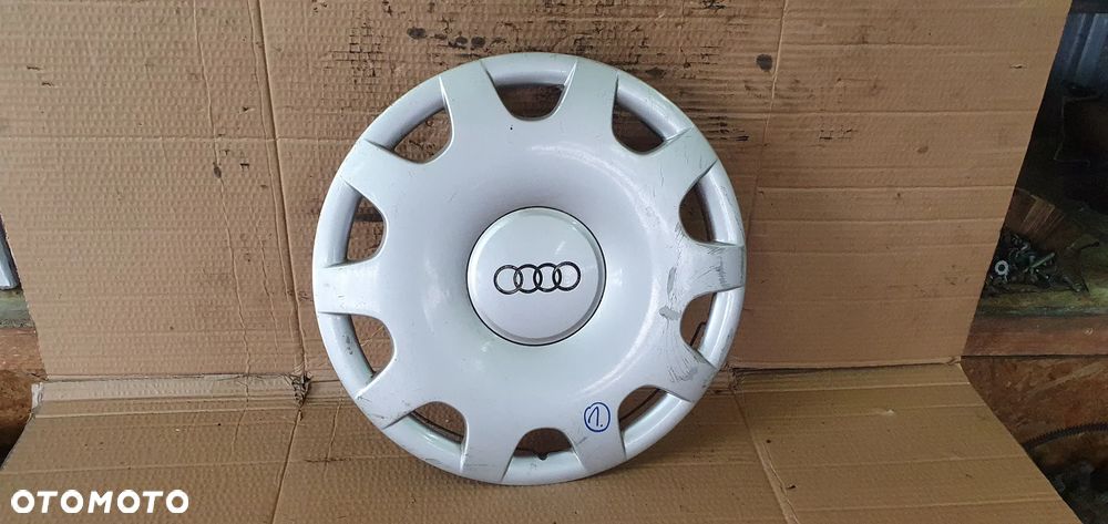 Dekielek kołpak kapsel 15" Audi A3 8L 4A0601147B - 1