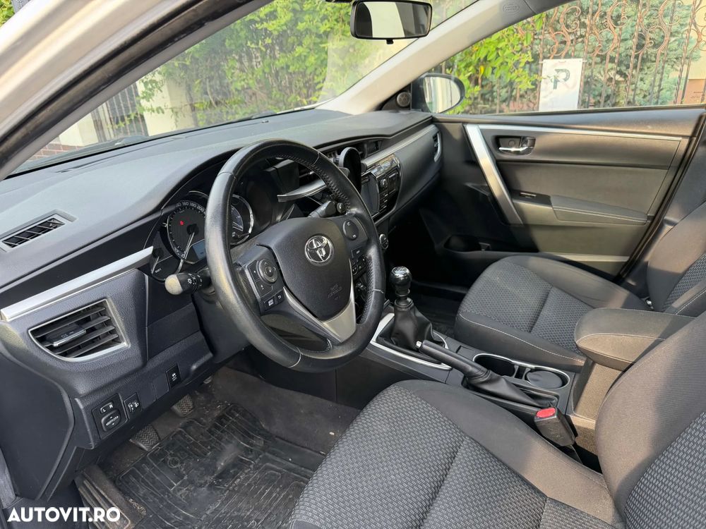 Toyota Corolla 1.6 Valvematic Luna - 6