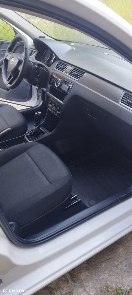 Skoda RAPID Spb 1.4 TDI DPF Active - 7