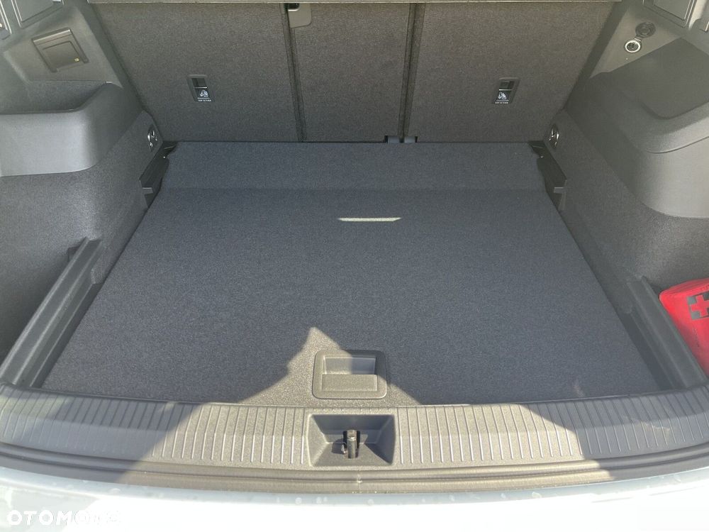 Volkswagen Tiguan - 21