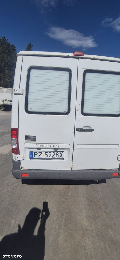 Mercedes-Benz Sprinter - 3