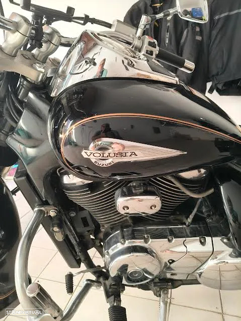 Suzuki VL Volusia - 3