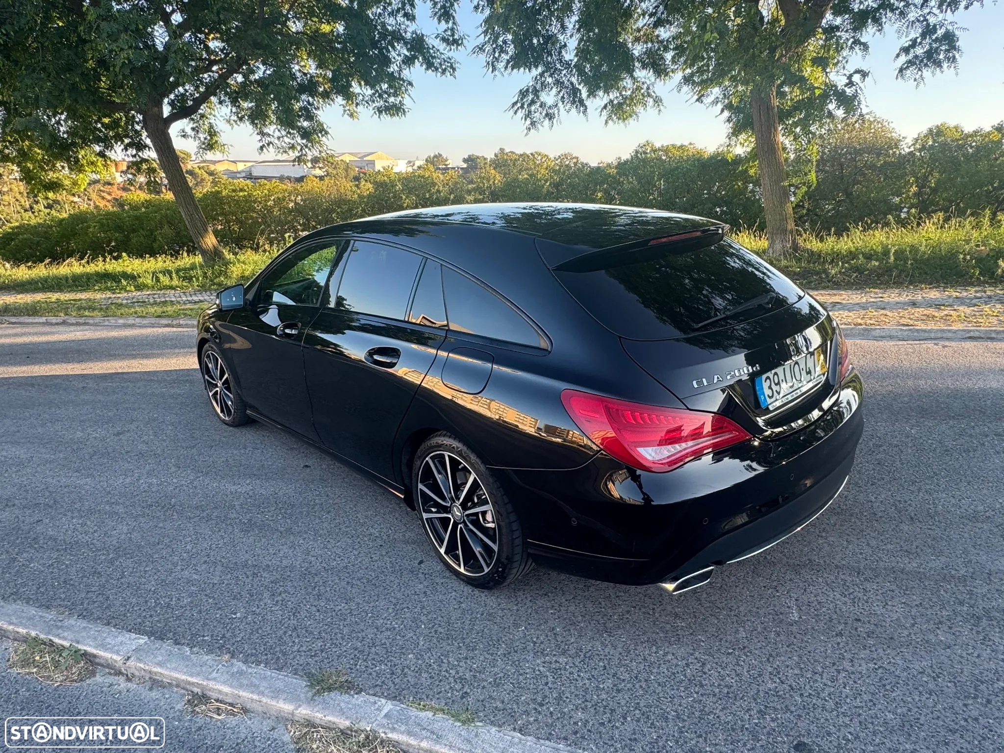 Mercedes-Benz CLA 200 Shooting Brake (CDI) d 4Matic 7G-DCT - 15