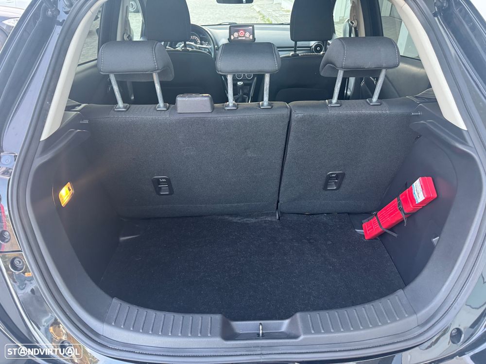 Mazda 2 1.5 e-Skyactiv-G Centre-line - 12