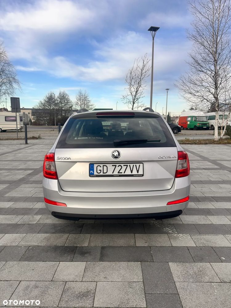 Skoda Octavia 1.6 TDI Ambition - 2