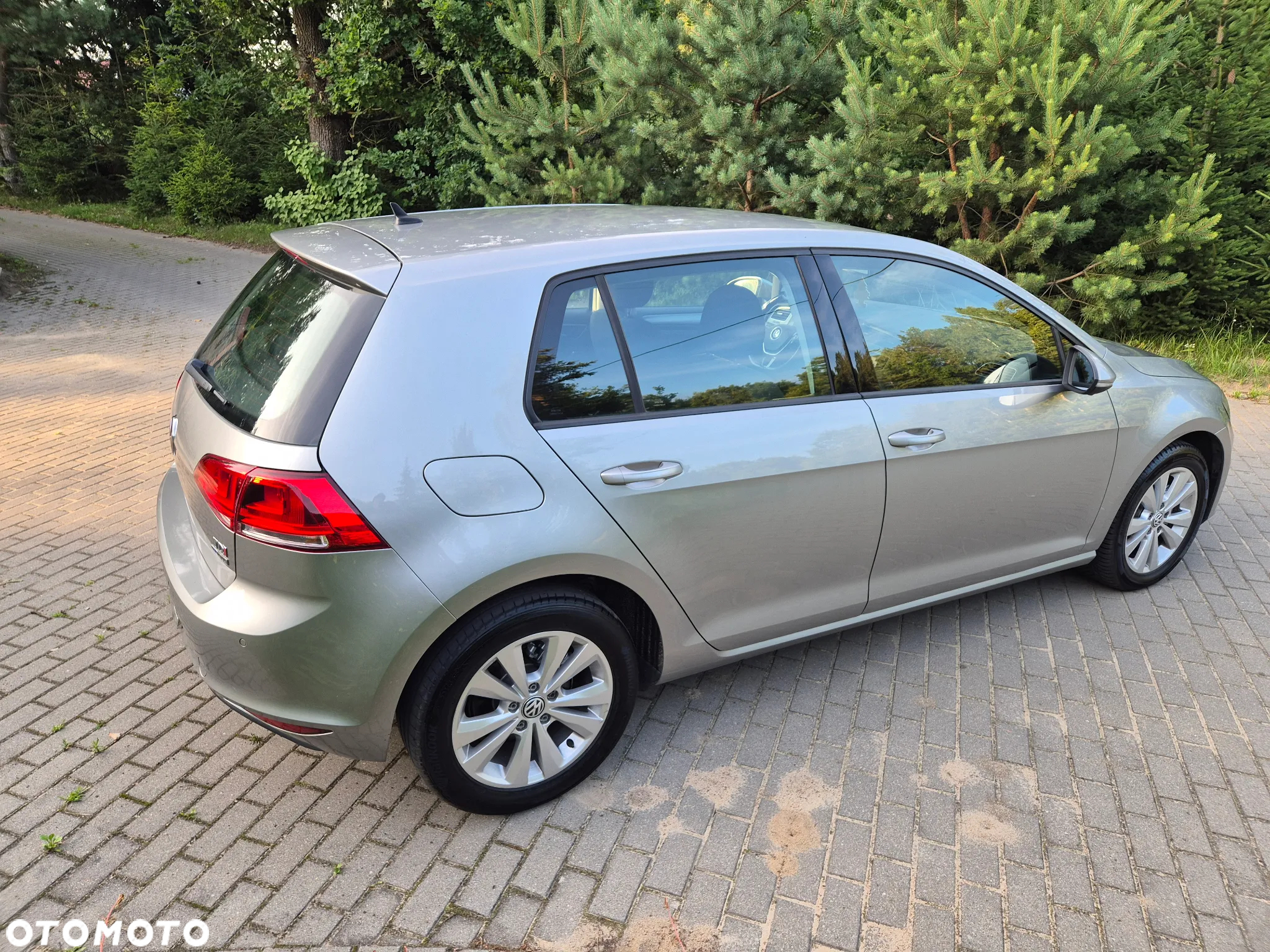 Volkswagen Golf VII 1.6 TDI BMT Highline DSG - 5