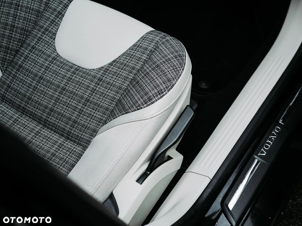 Volvo V40 D2 Drive-E Momentum - 18