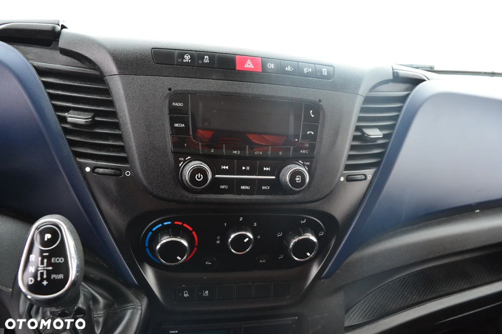 Iveco Daily 70C18 72C18 Hi-Matic Nowy 3-stronny WYWROT Kiper WYWROTKA Duża ładowność - 19