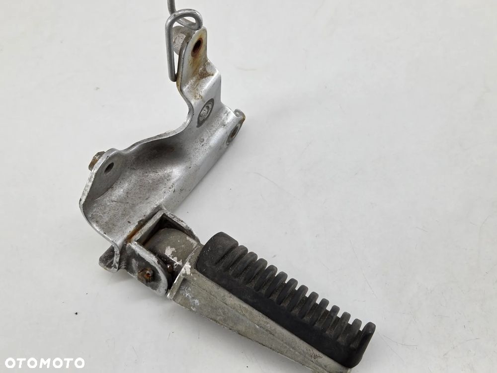 YAMAHA T-MAX 500 03-07 SET PODNÓŻEK PASAŻERA PRAWY - 1