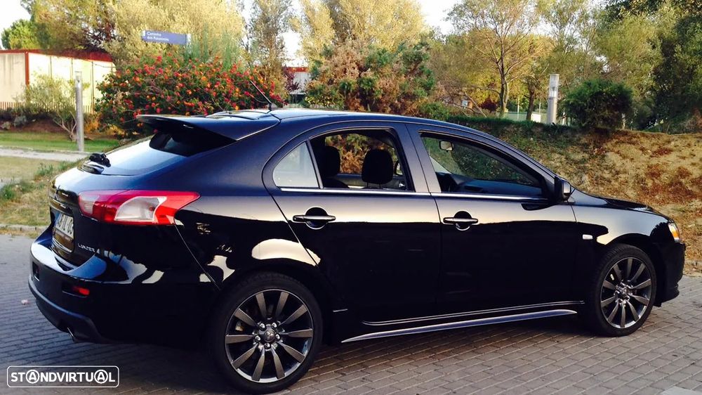 Mitsubishi Lancer 2.0 T/C Ralliart - 3