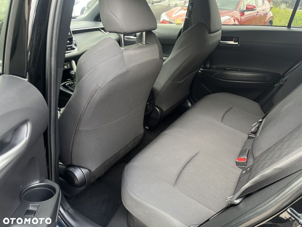 Toyota Corolla Cross - 20