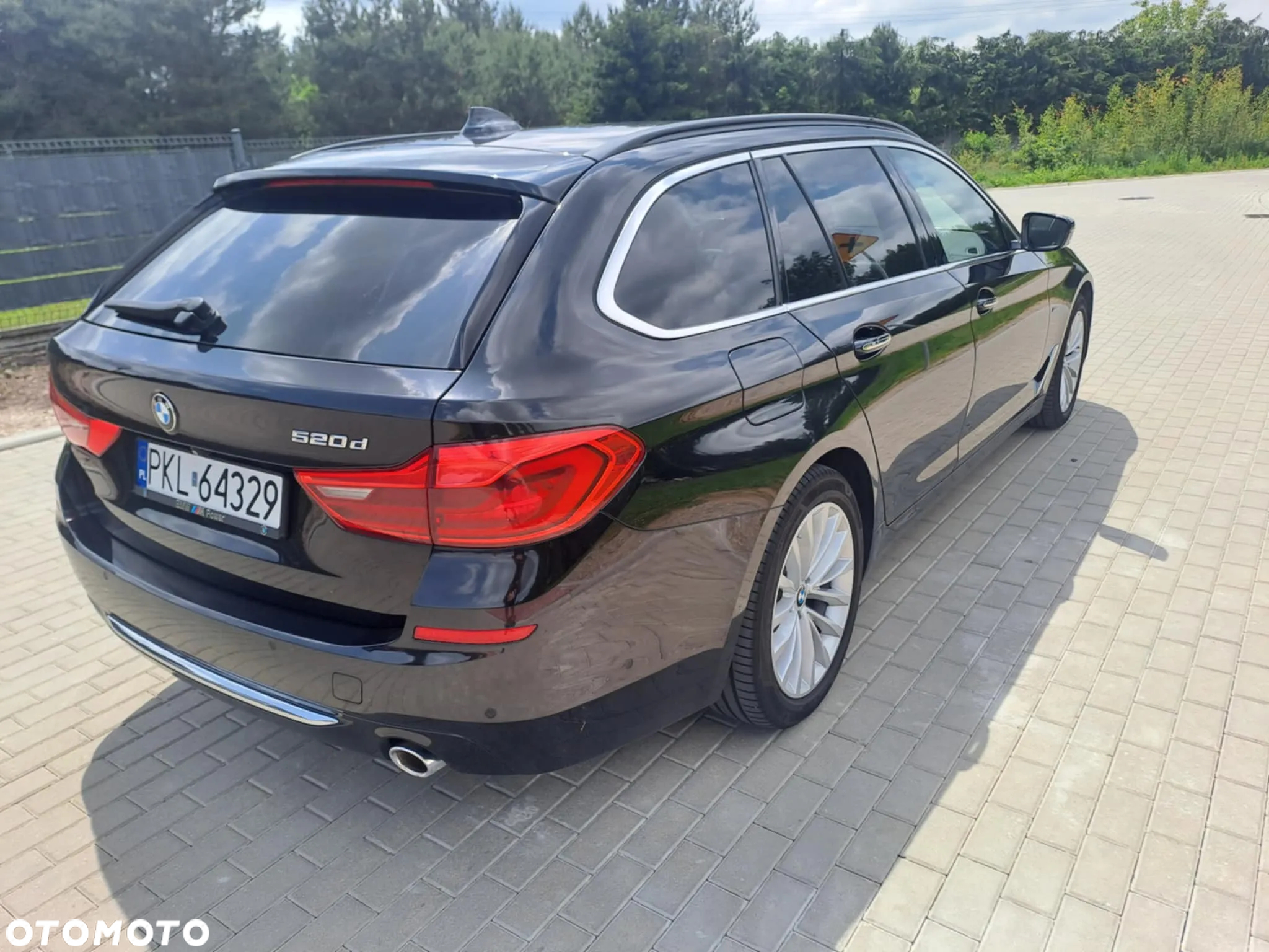 BMW Seria 5 520d Luxury Line - 23